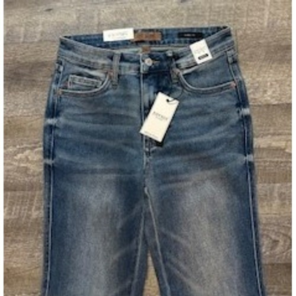 Judy Blue Midrise Flare Jeans Womens Medium Wash Denim Bell Bottoms Trendy - Picture 4 of 4